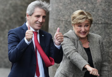 Una misión del FMI llegará a la Argentina para revisar el acuerdo con el Gobierno